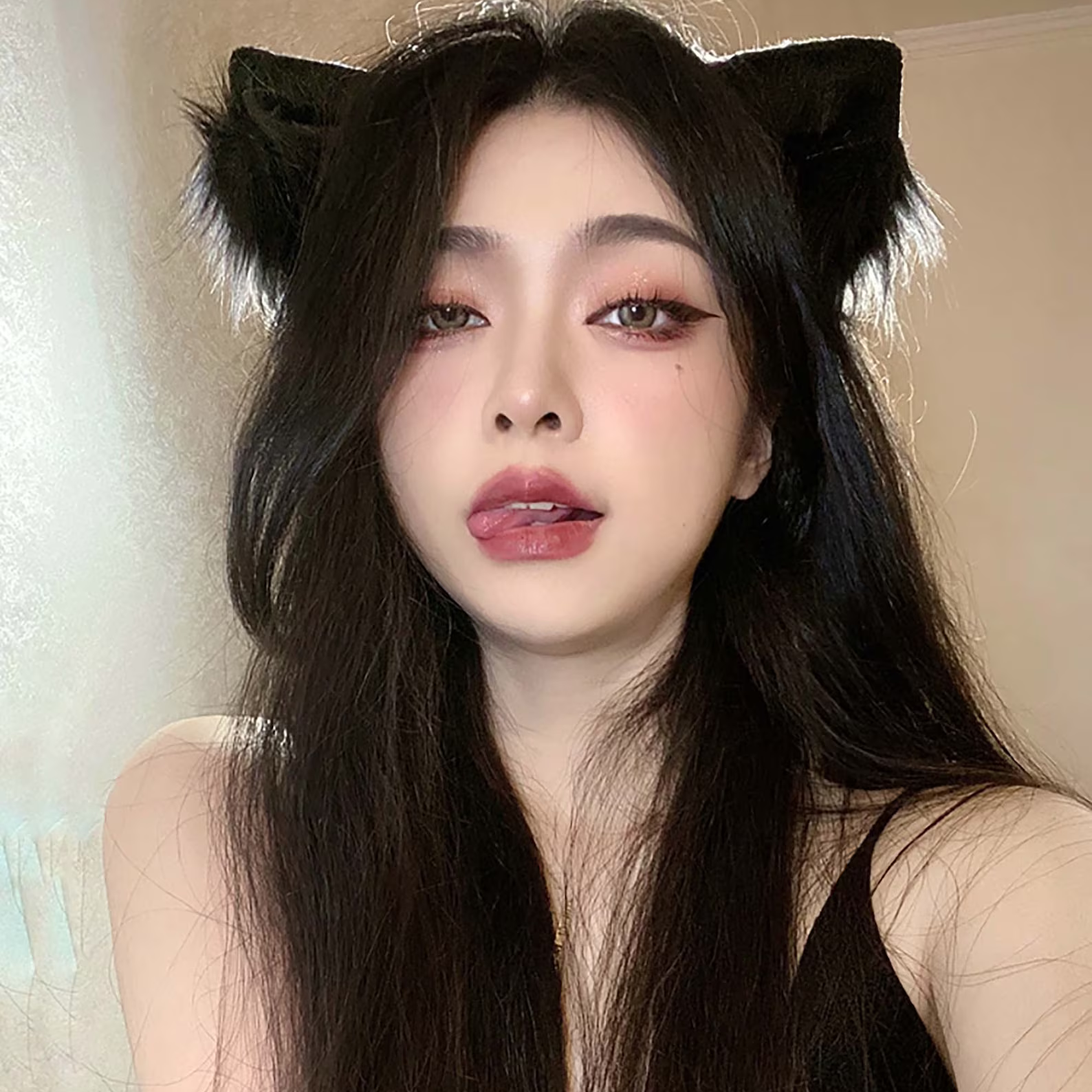 我的女朋友现在是个猫娘